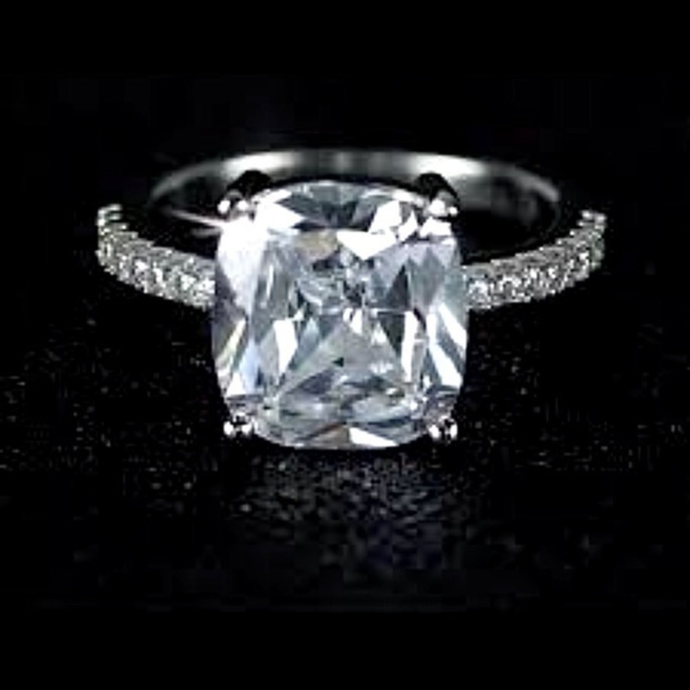 NEW 925 STERLING SILVER SOLITAIRE CUSHION CUT DIAMOND ENGAGEMENT RING 4 prong